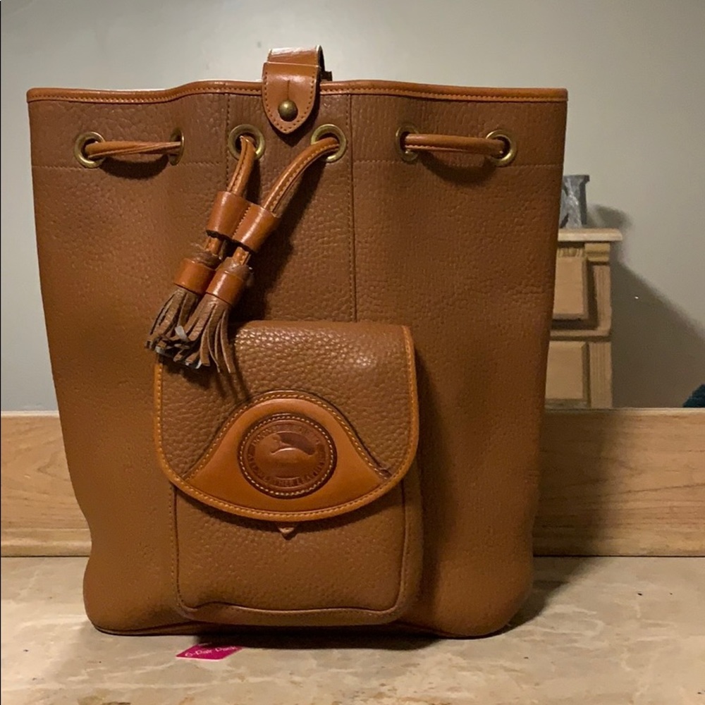 Dooney & Bourke handbag